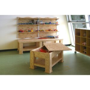 Banco lavoro Giuseppe con vasca ripiano legno a scaglie orientate più dimensioni by Habitat per Bambini di 2H arredi per asilo