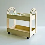 Carrello porta colori Lalla in legno a 2 vasche in plastica e portabicchieri By Habitat per Bambini di 2H arredi per asilo
